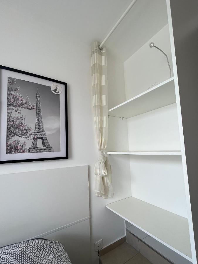 Appartement 4 Personnes, Aeroport Marseille Маринян Екстериор снимка