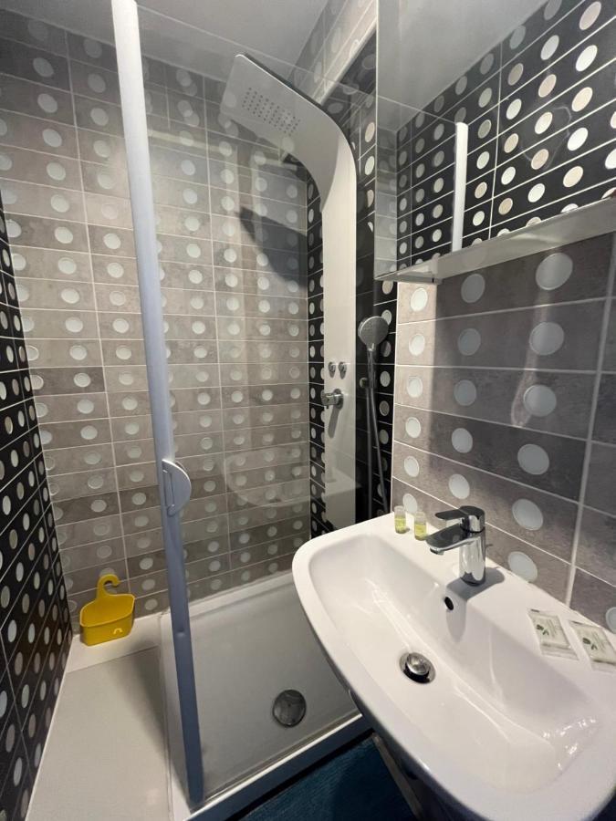 Appartement 4 Personnes, Aeroport Marseille Маринян Екстериор снимка