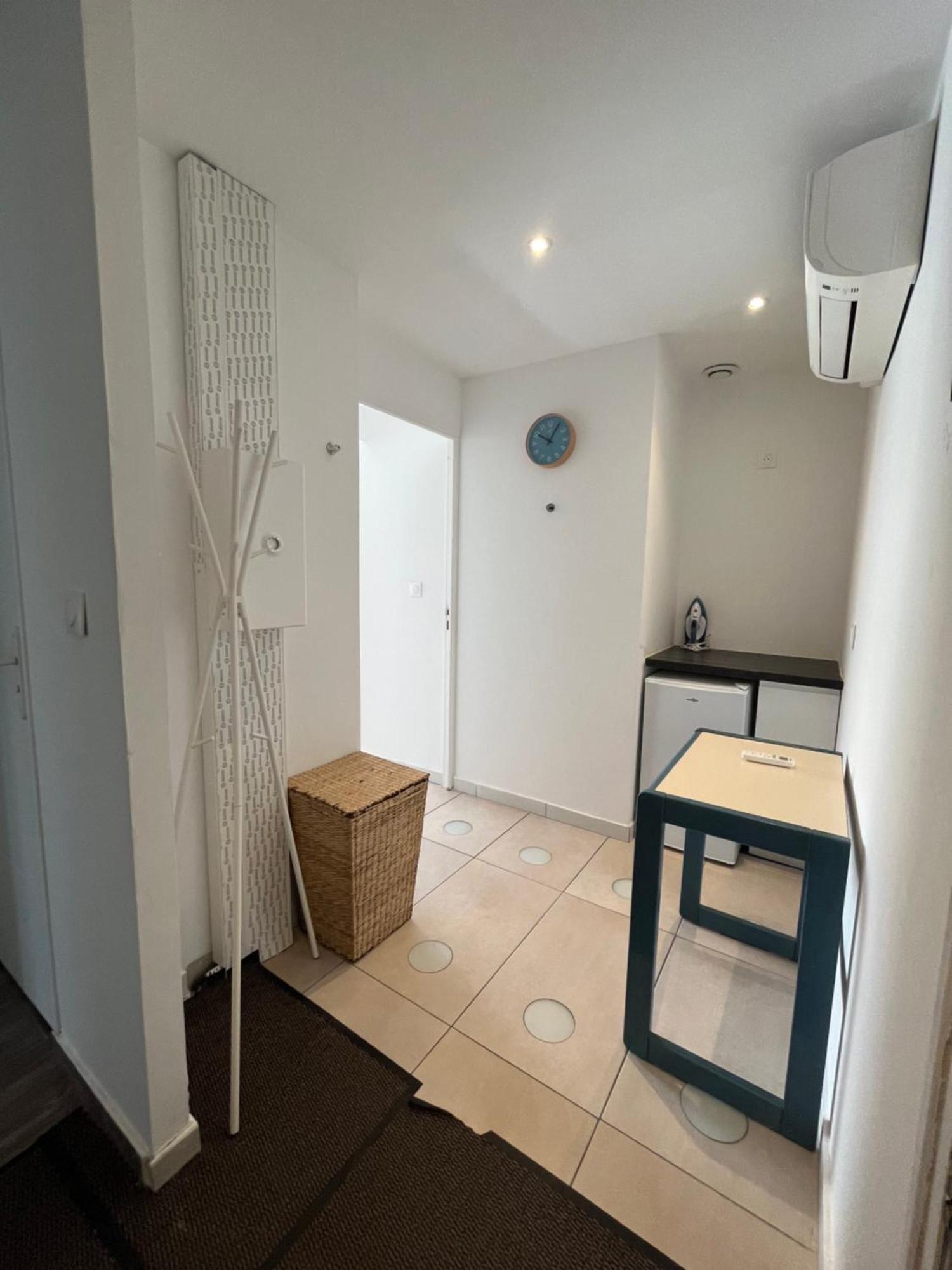 Appartement 4 Personnes, Aeroport Marseille Маринян Екстериор снимка
