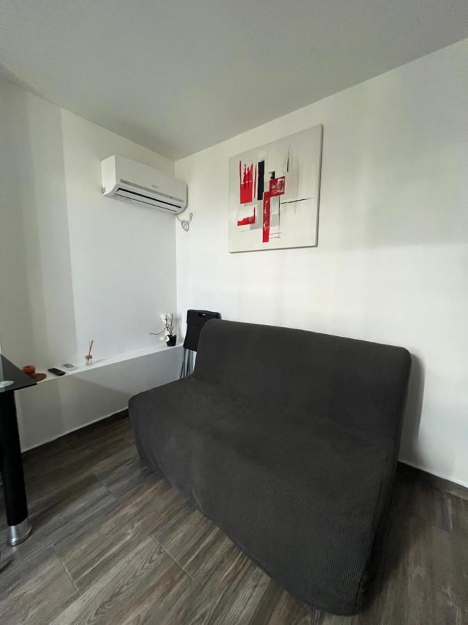 Appartement 4 Personnes, Aeroport Marseille Маринян Екстериор снимка